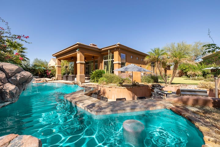 Scottsdale Oasis w/ Pool & Private Putting Green