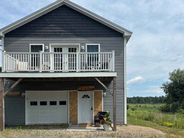 Modern Bar Harbor Retreat • Near Acadia • Sleeps 6
