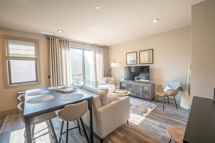 Modern Downtown Beach Town Condo