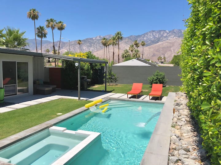 RETRO RANCHITO in PALM SPRINGS Organic & Holistic