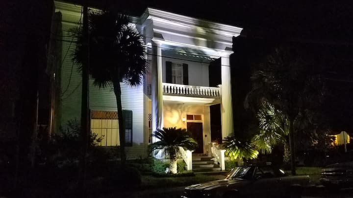The 1847 Powhattan House & Living History Museum