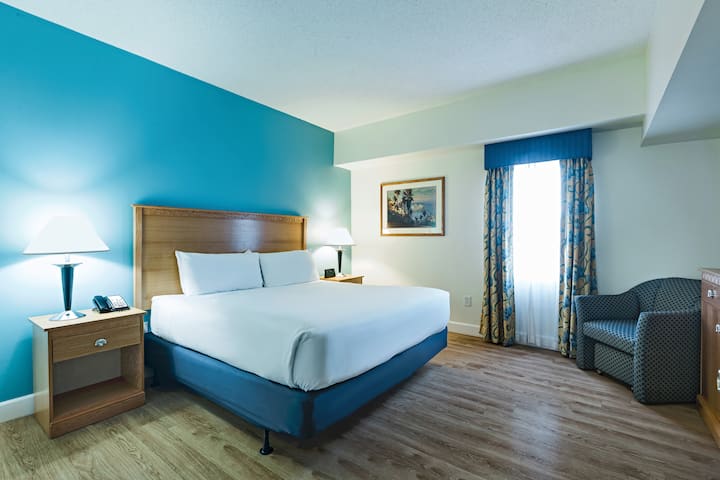 1 Bedroom Condo Near the Boardwalk