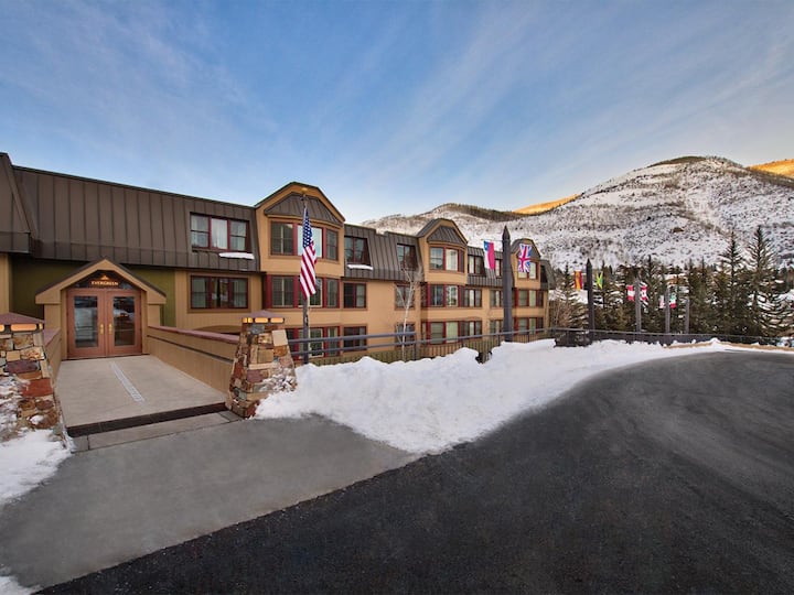 Marriott Streamside Evergreen Vail 2BD Villa