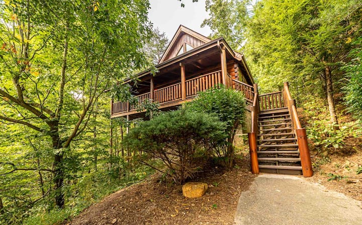 CreekSide Couples Romantic Hideaway