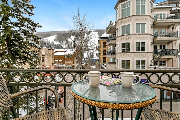 Vail Mtn Views and Rooftop Hot Tub LH314