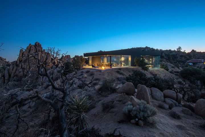 Black Desert House ft in Architectural Digest