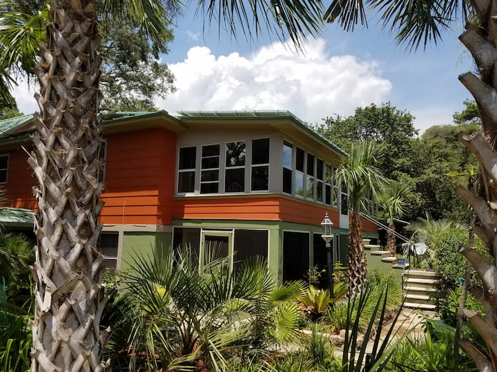 Terra Cotta Cottage Upper Level