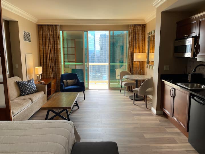 Updated Strip View Studio Suite w/ Balcony in T3