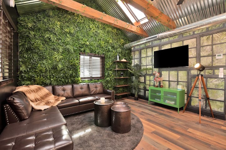 Whiskey Row's Greenhouse