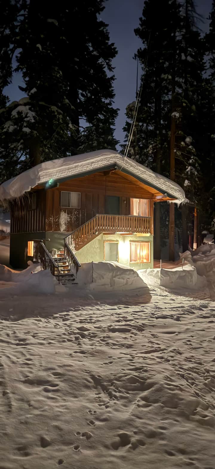 Vintage Cabin #4 Old Mammoth