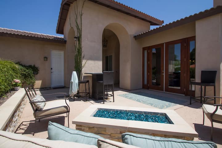 Private Casita in the Heart of Palm Desert
