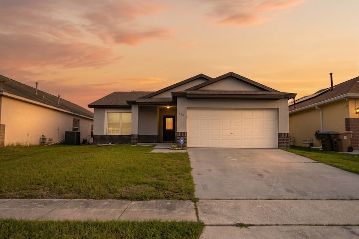 Magic-Ready 4BR Pool Home Near Disney