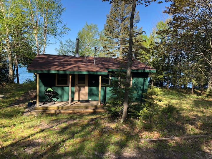 The Cottage on the Sandy Quarter Acre