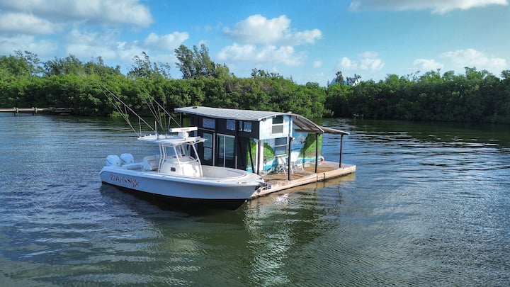 The Burrow, the most amazing floating cabin