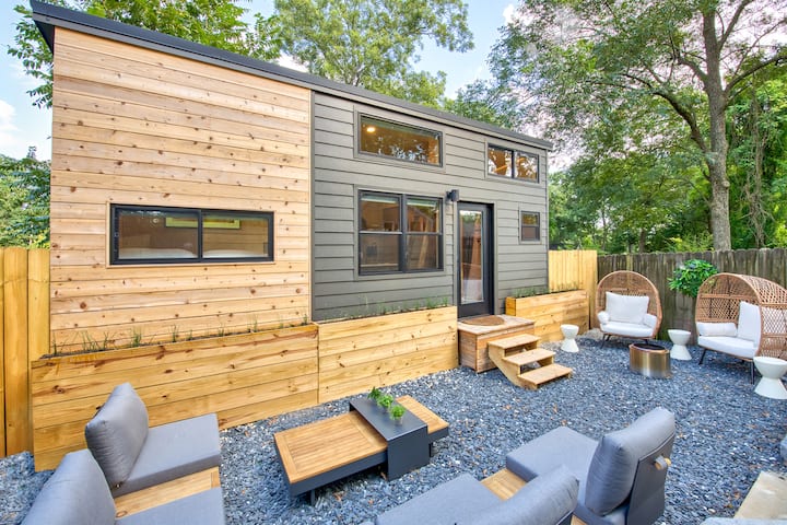 Privately Gated Tiny Home 2BR/1BA