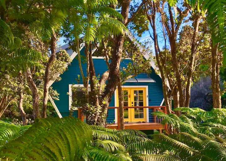 THE COTTAGES AT VOLCANO - Hale Manu (Bird House)