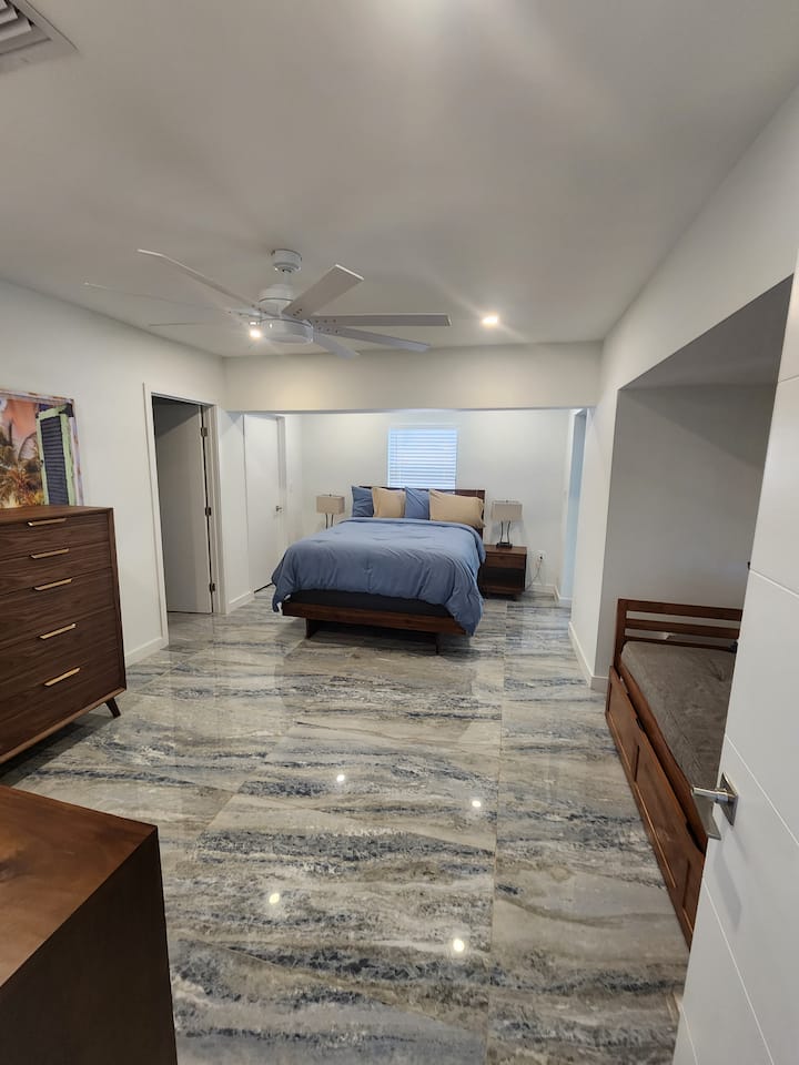 Private Entry, Private Bathroom, Private bedroom.