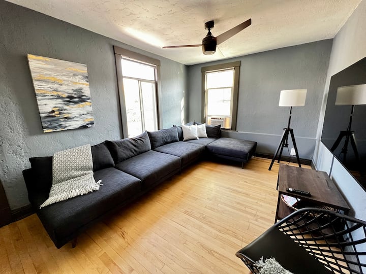 Cheerful Downtown Loft near Historic Temple Square