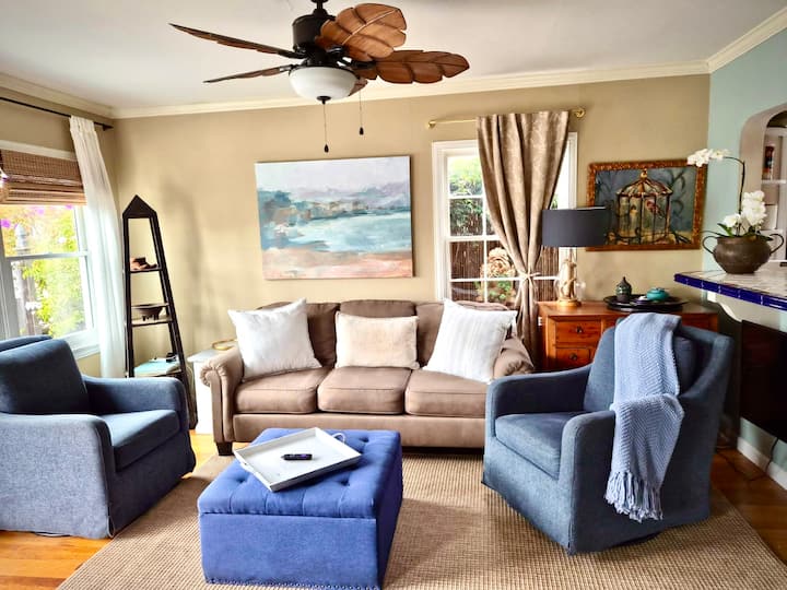 Boho Beach Cottage 2 min Walk to Beach And town
