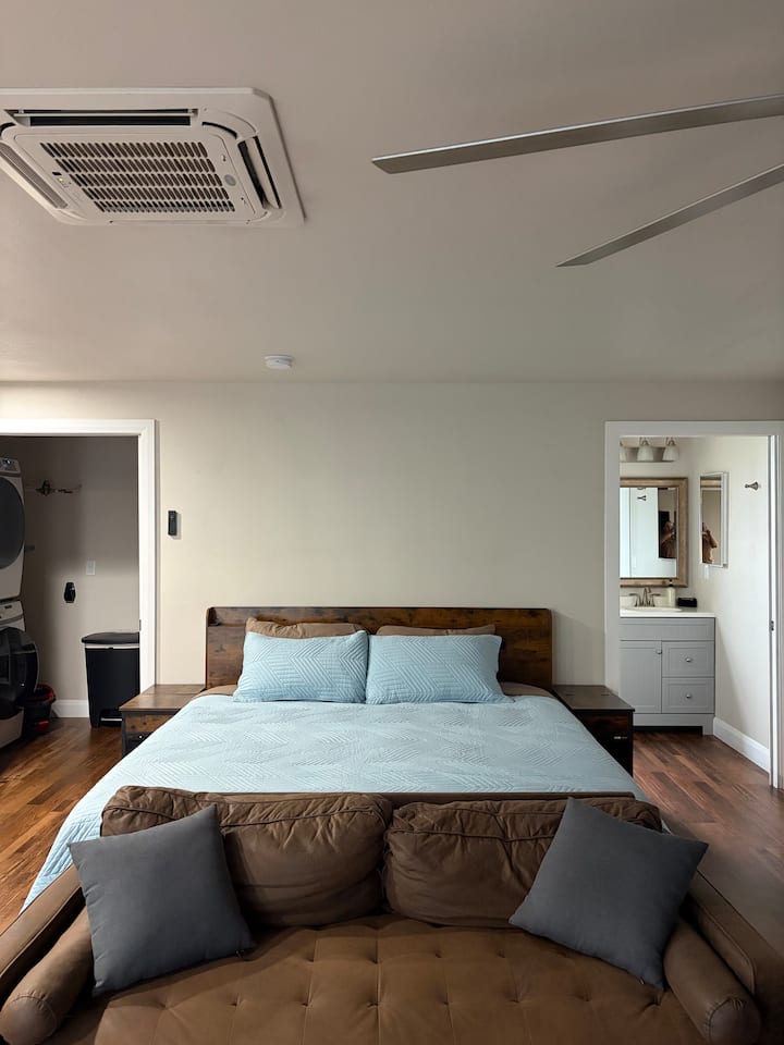 Pet Friendly Base Near National Parks! 