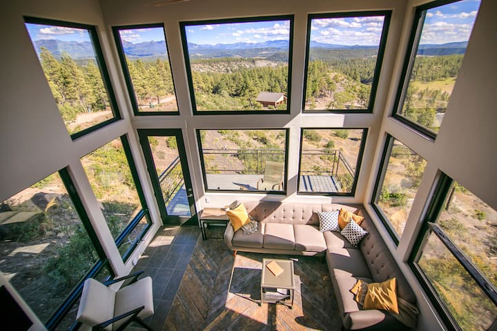 San Juan Cabin-Mountain Views and Private Trail!