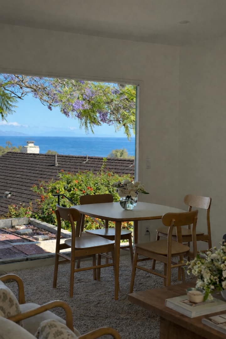 Private 2BR Suite• Panoramic Ocean Views