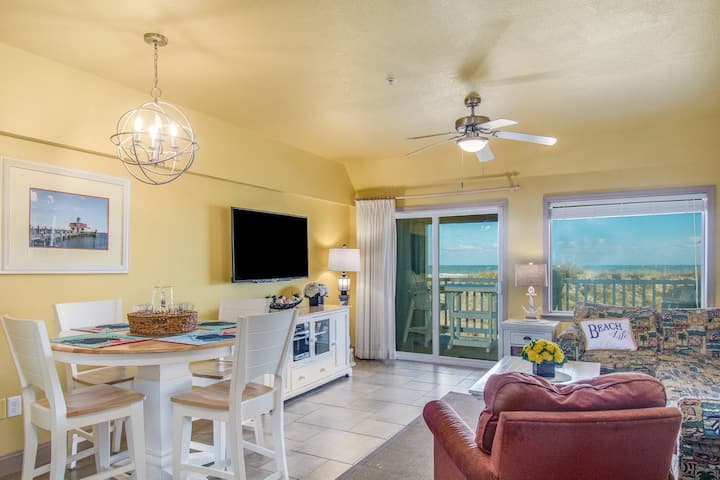 Perfect Oceanfront OBX Getaway