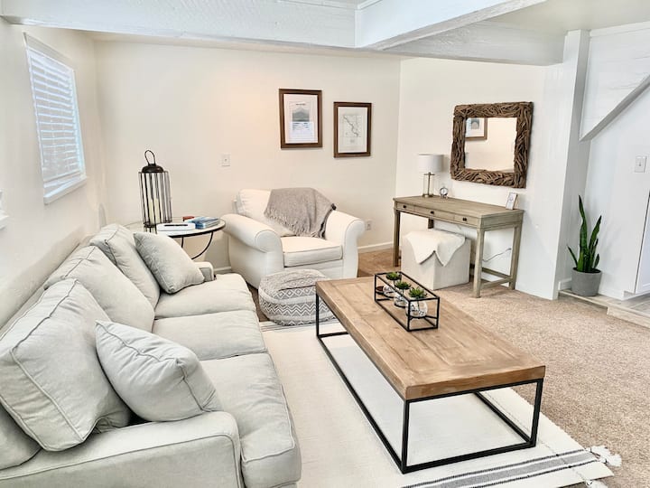 Cozy Beach Bungalow in Cayucos!