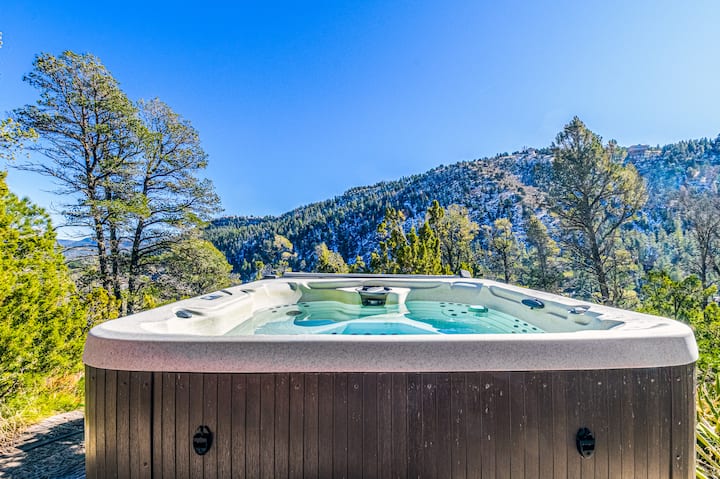 Mountain Top House with a View (Elk House)