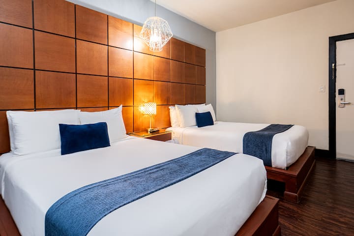 South Beach Double Room | Sleeps 4