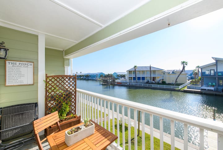 Kontiki Beach Bungalow | Rockport Texas