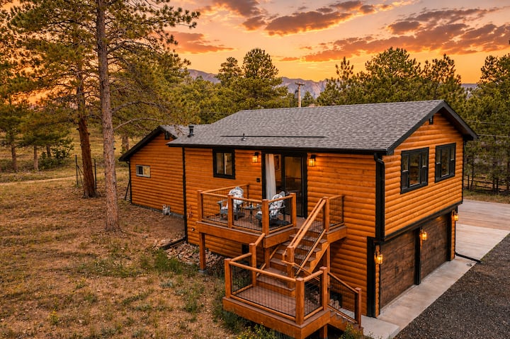 Sunshine Suite | Forest Vibes Near Town & RMNP