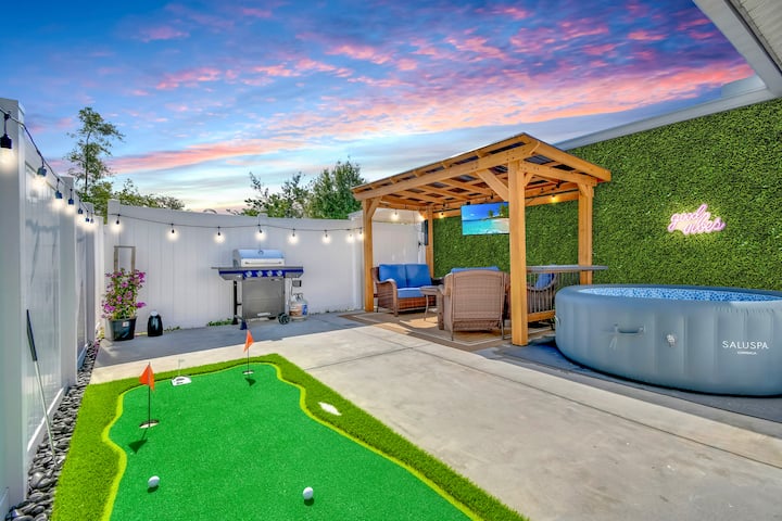 "Luxury Casita/Jacuzzi/Bush Gardens/USF/Casino"