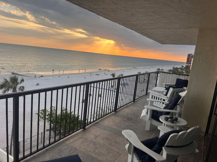 Ocean Sands Condo - St Petersburg, Maderia Beach