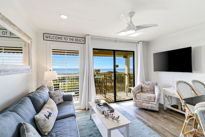 Direct Oceanfront with Amazing view of the ocean!