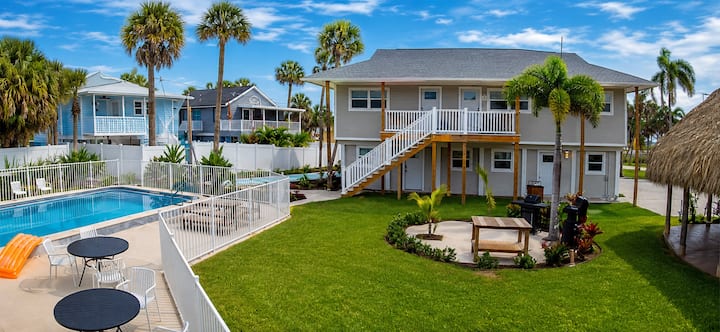 The Wells at Coconut Cove