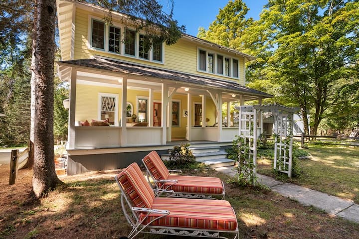 The Cottage on Fern | Historic Harbor Springs Home