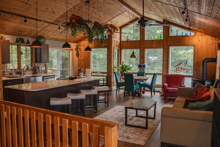 Seward Sweet Suites