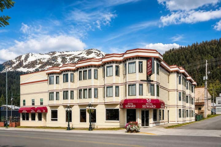 Hotel Seward by Aspen Hotels