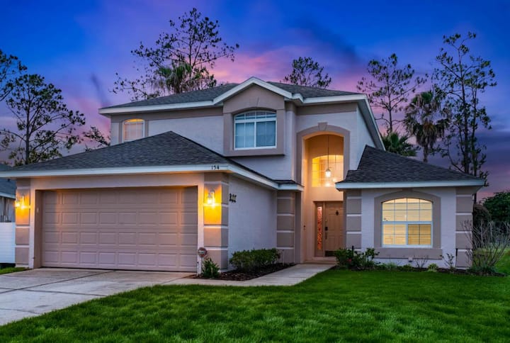 Pool Spa + Outdoor Entertainment | Golf Retreat