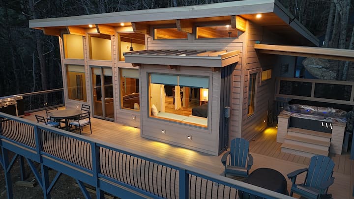Wild Side : Romantic-Secluded-Luxury Blowing Rock