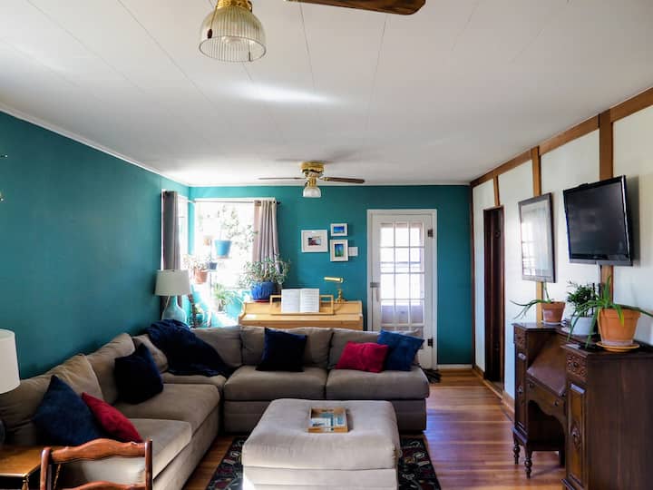 Salida's 420 Bungalow