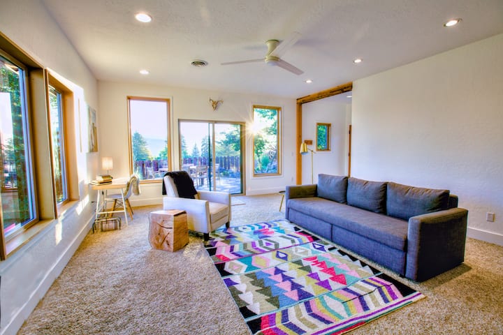 Twisp Hilltop Suite