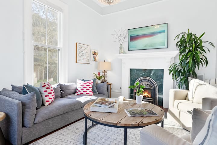 Mendez On Main #1 King Bed/10min walk to downtown