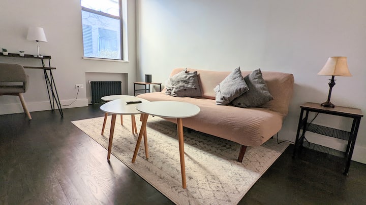 Cozy Apartment & Office Space (NYC Licensed)