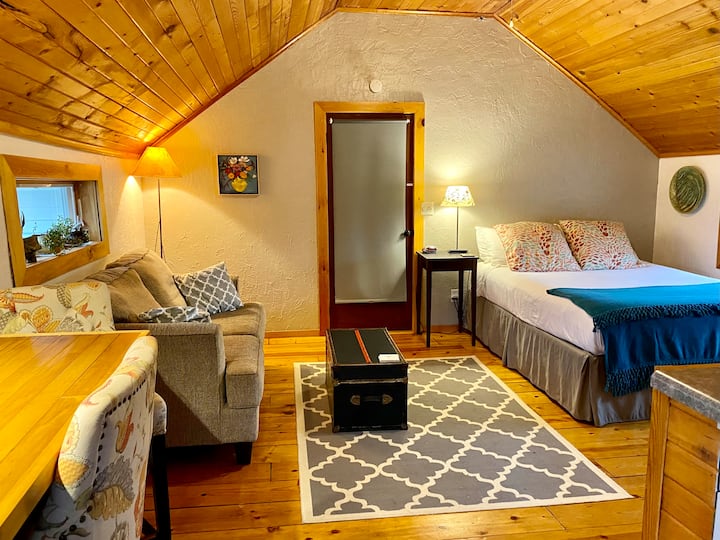 Cozy Farmhouse Studio