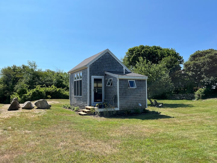 Vineyard Studio at Spar Point Farm Block Island