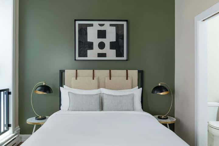 LIVN Millennium Park Downtown Chicago 1 BR