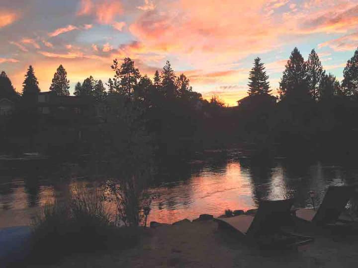 Float the River from sandy beach, downtown Bend
