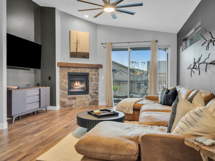Modern Williams Retreat Near Grand Canyon